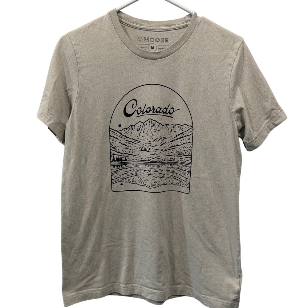 Men's Colorado Graphic Tee - tan beige had printed Moore Collection Size Medium - Picture 1 of 6